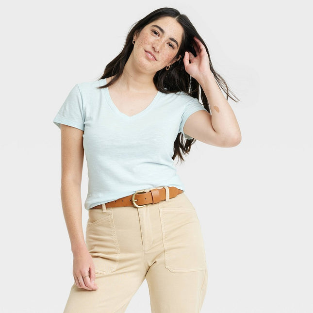 Women's Slim Fit Short Sleeve V-Neck T-Shirt - Universal Thread™ Light Aqua Blue XL